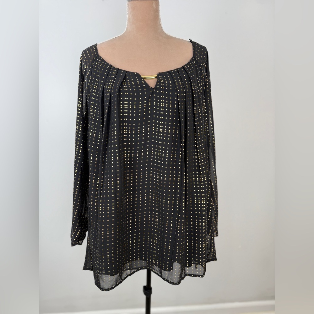 Sara Michelle Elegant‎ Black and Gold Top